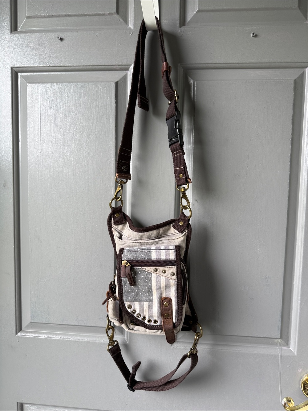 Casual Patchwork Crossbody Sling Bag - Brown & Cream